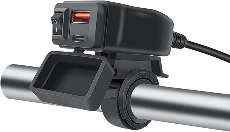 48W Motorcykel USB-laddare, IP65, 2 Portar (QC3.0 18W + PD3.0 30W) med Brytare & LED Voltmeter, 12-24V USB-C Uttag – Snabbladdning för Resor, Vardag, Utomhus – Kompatibel med Mobil, GPS, Kamera — Mobil och surfplatta